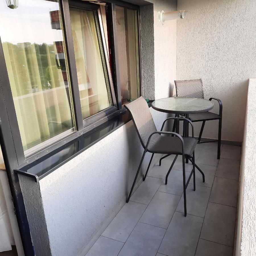 Studio Adela Appartement Iasi Buitenkant foto