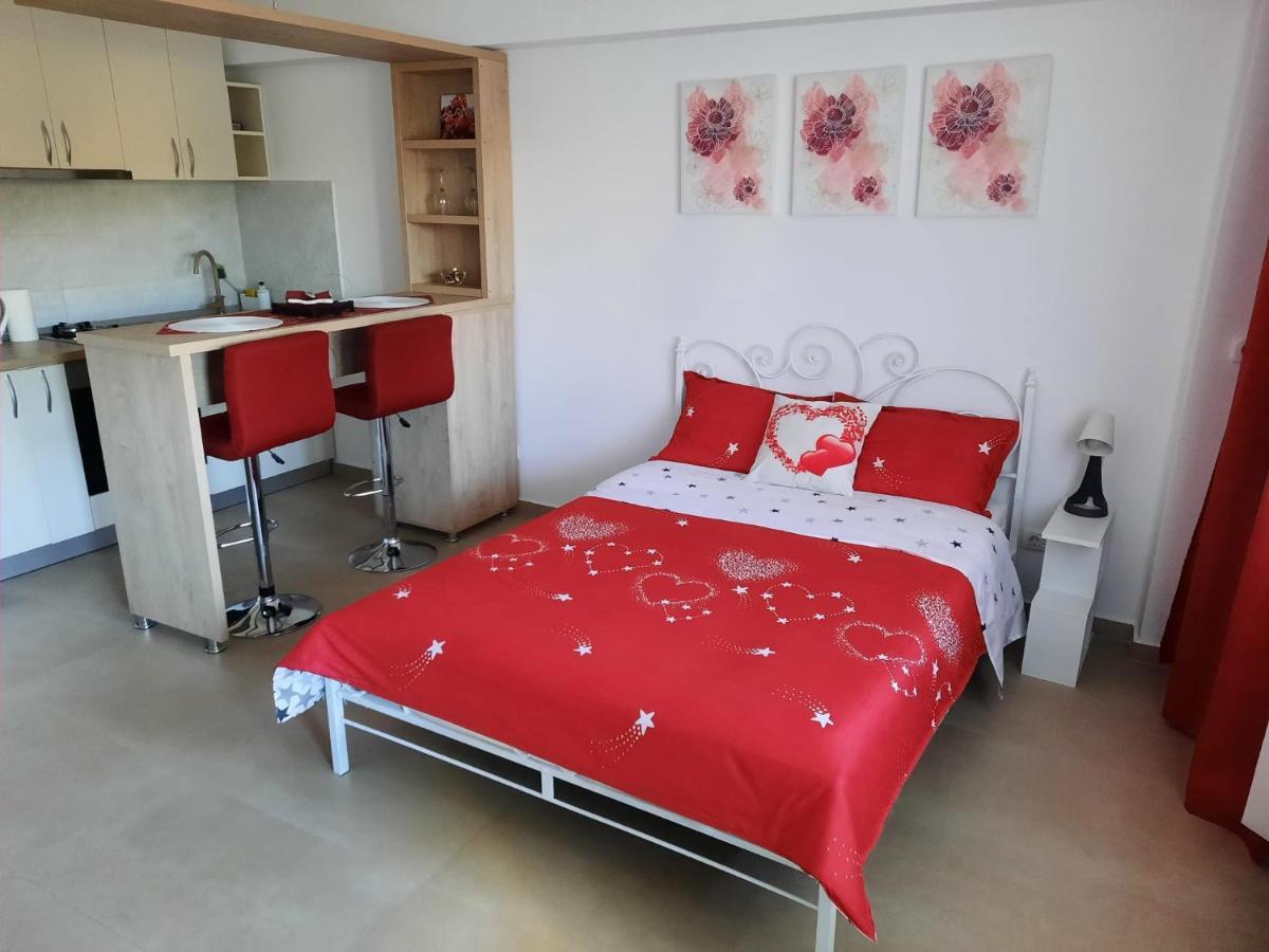Studio Adela Appartement Iasi Buitenkant foto