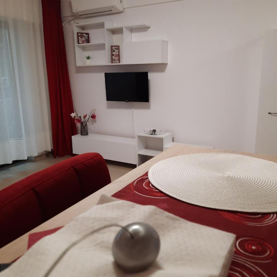 Studio Adela Appartement Iasi Buitenkant foto
